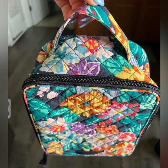 Vera Bradley Teal Floral Lunch Bag - Picture 2 of 9